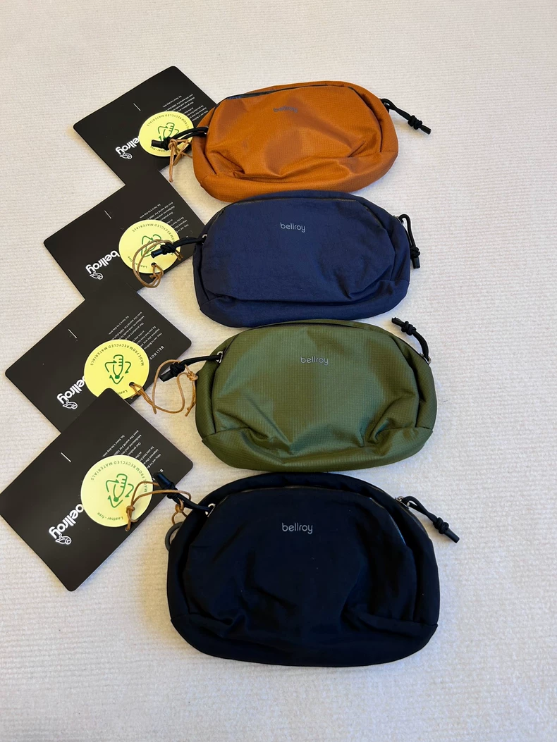 Tech Accessories Travel - Bellroy Venture Pouch 1.5L Teknoloji Düzenleyici